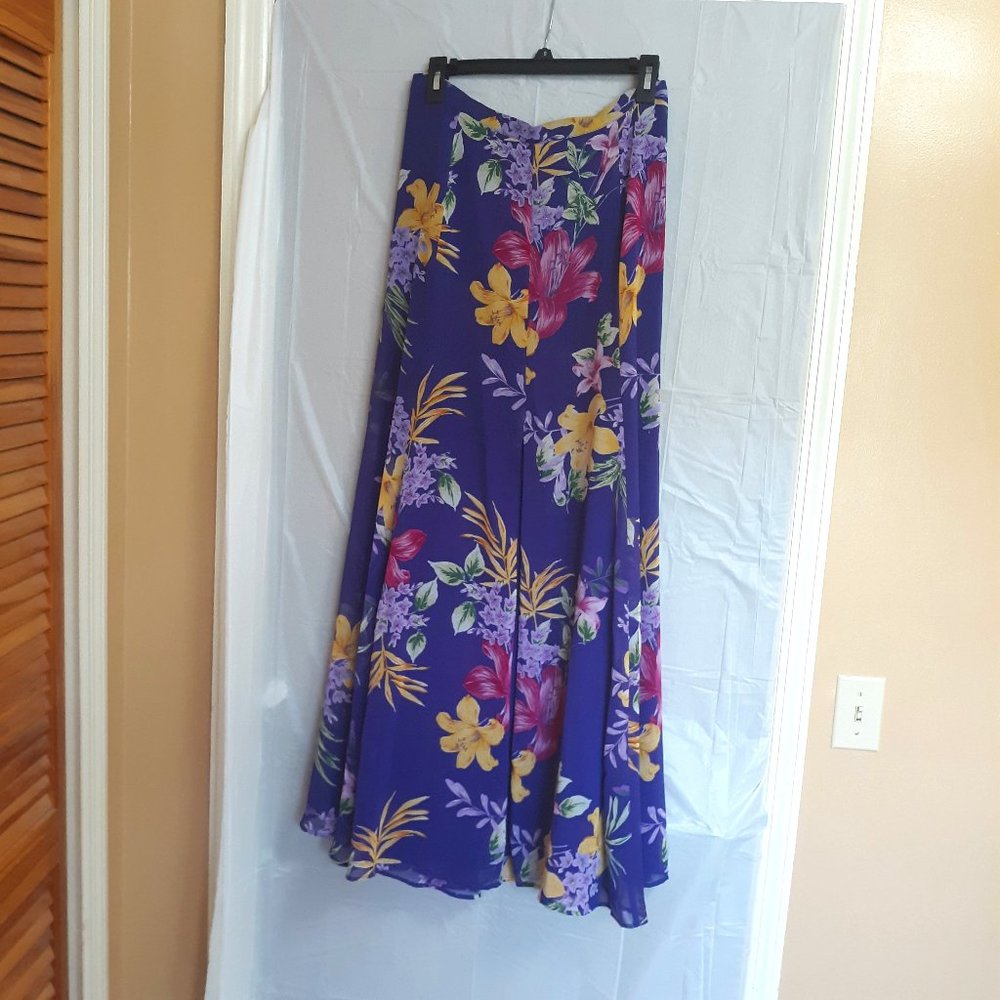 Eva Mendes Women XXL Purple Skirt w/ Floral Print